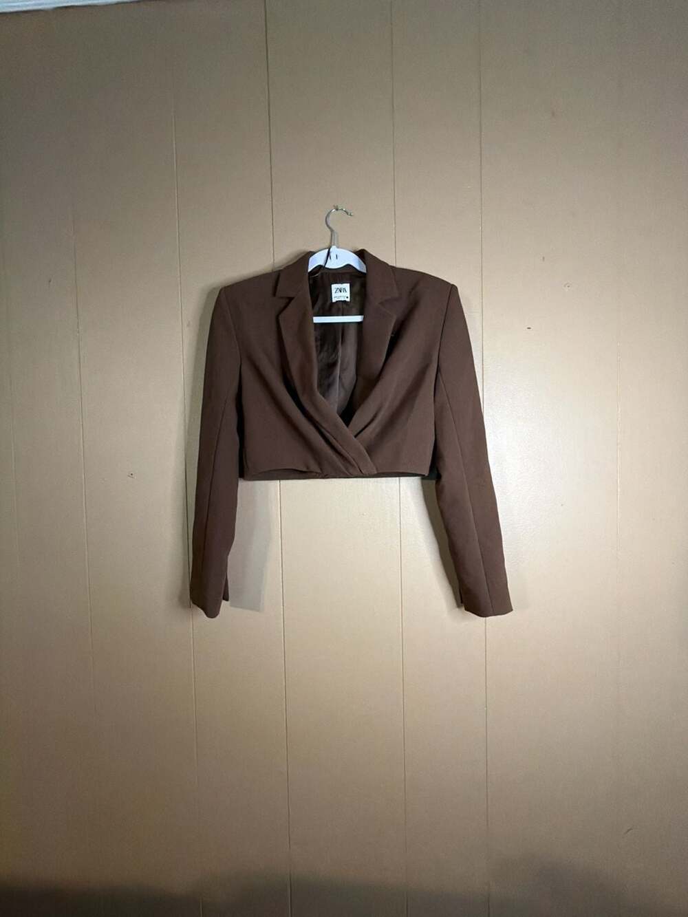 Zara Cropped Shoulder Pad Blazer in Brown